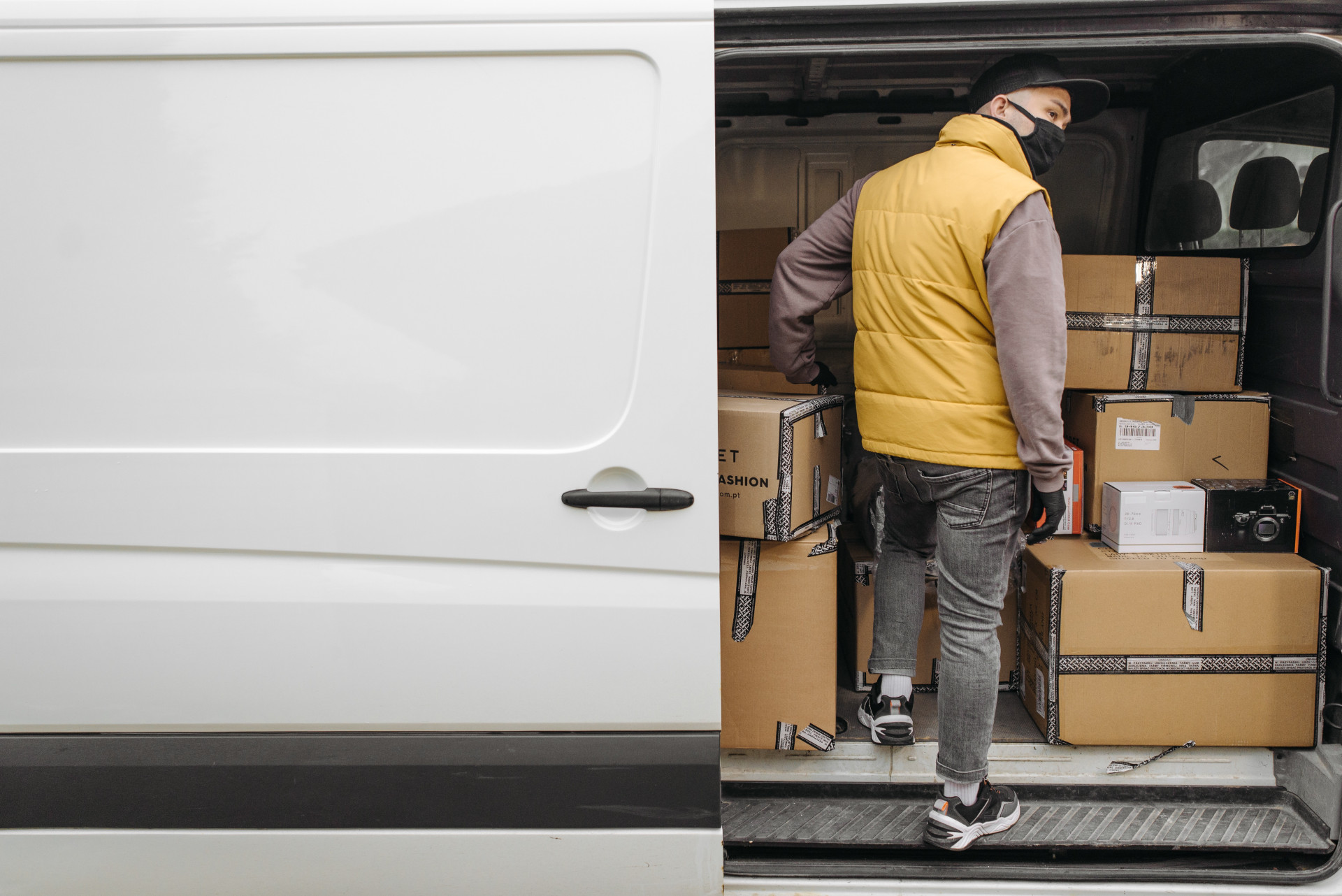 You are currently viewing Estimer la taille de camion idéale pour votre déménagement : conseils et astuces